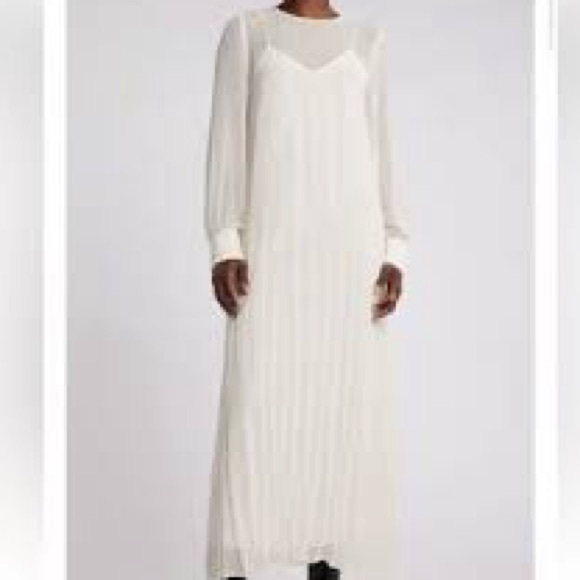 Nordstrom Dresses & Skirts - Nordstrom Elegant White Long Sleeve Pleated Dress